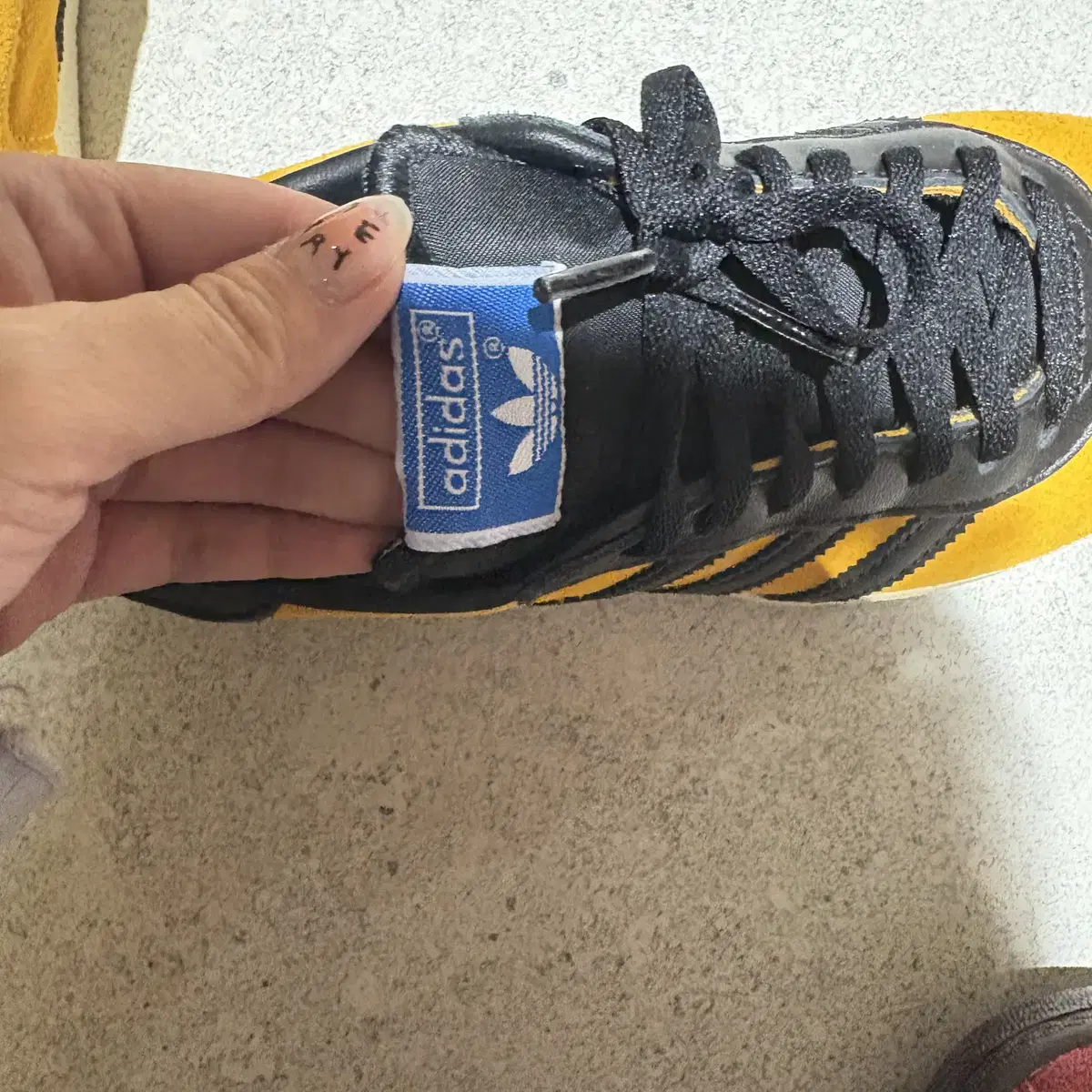 아디다스 (Adidas) 가젤 230 거의 새것