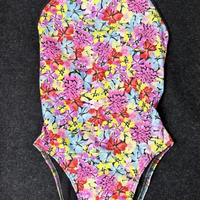 펑키타 w6 | FUNKITA