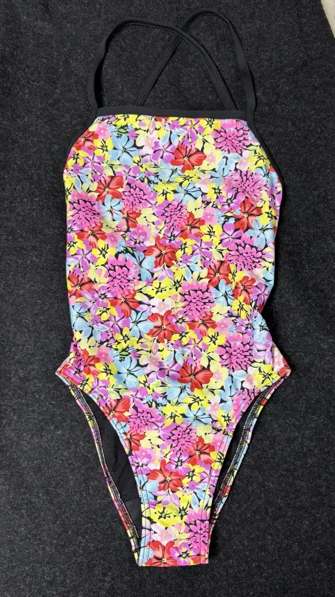 펑키타 w6 | FUNKITA