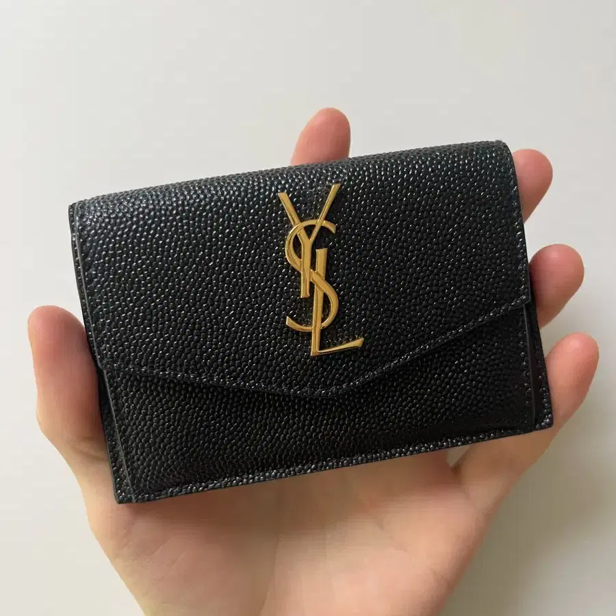 최종가) Ysl 입생로랑 업타운 카드지갑 플랩 카드케이스