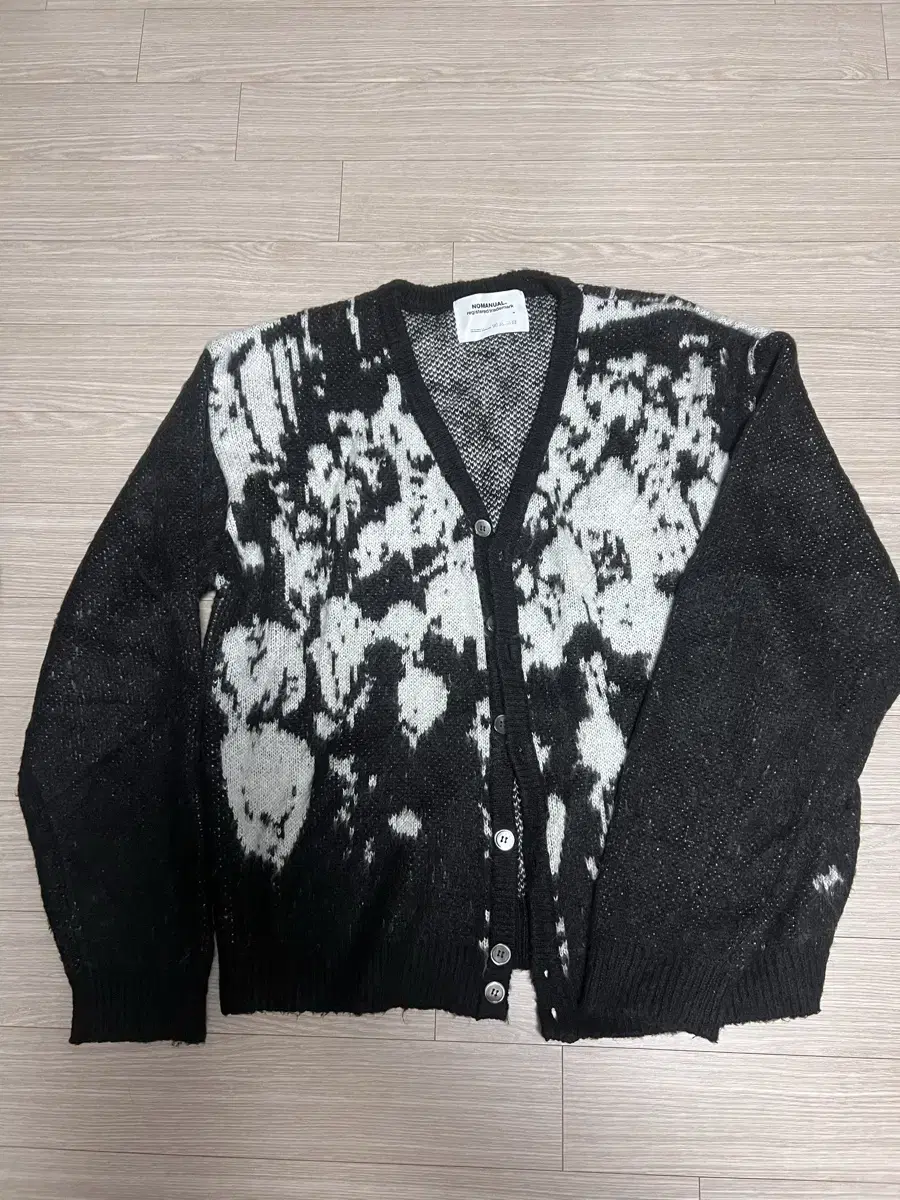 노매뉴얼 가디건M (PPS HAIRY CARDIGAN - BLACK)