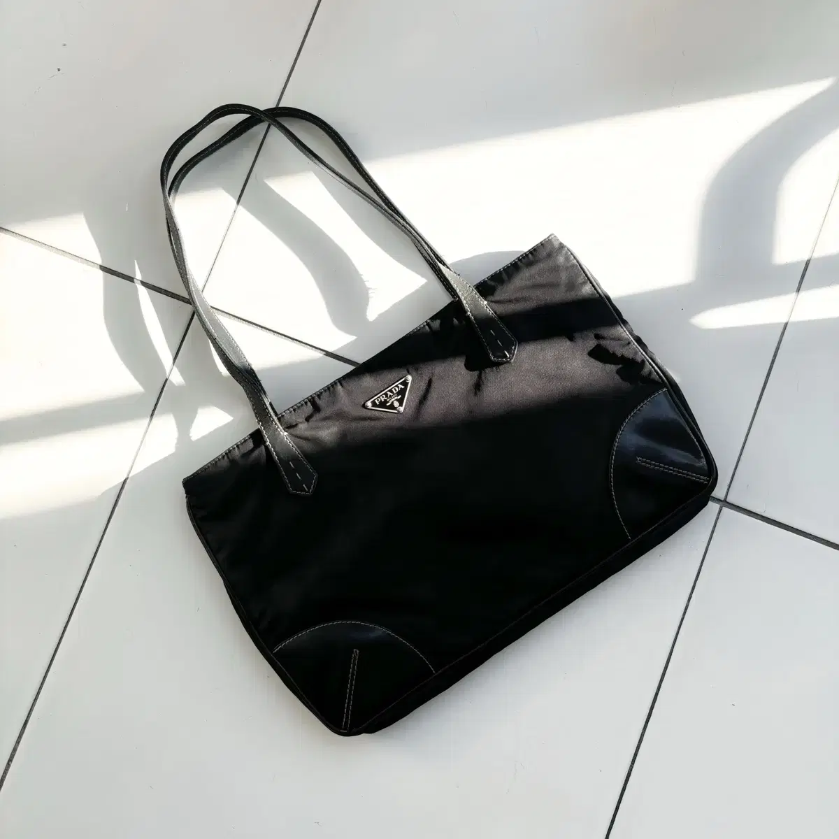 PRADA pocono stitch handbag 프라다 핸드백