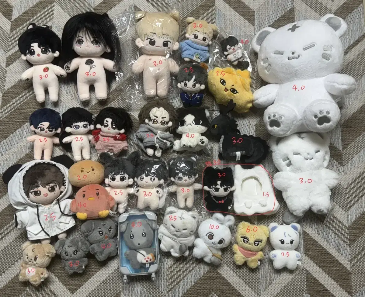 Seventeen SVT Properties doll wts pre-order benefits included VariYoon RoseYoon MengMiao Chan Miao Ho Chi