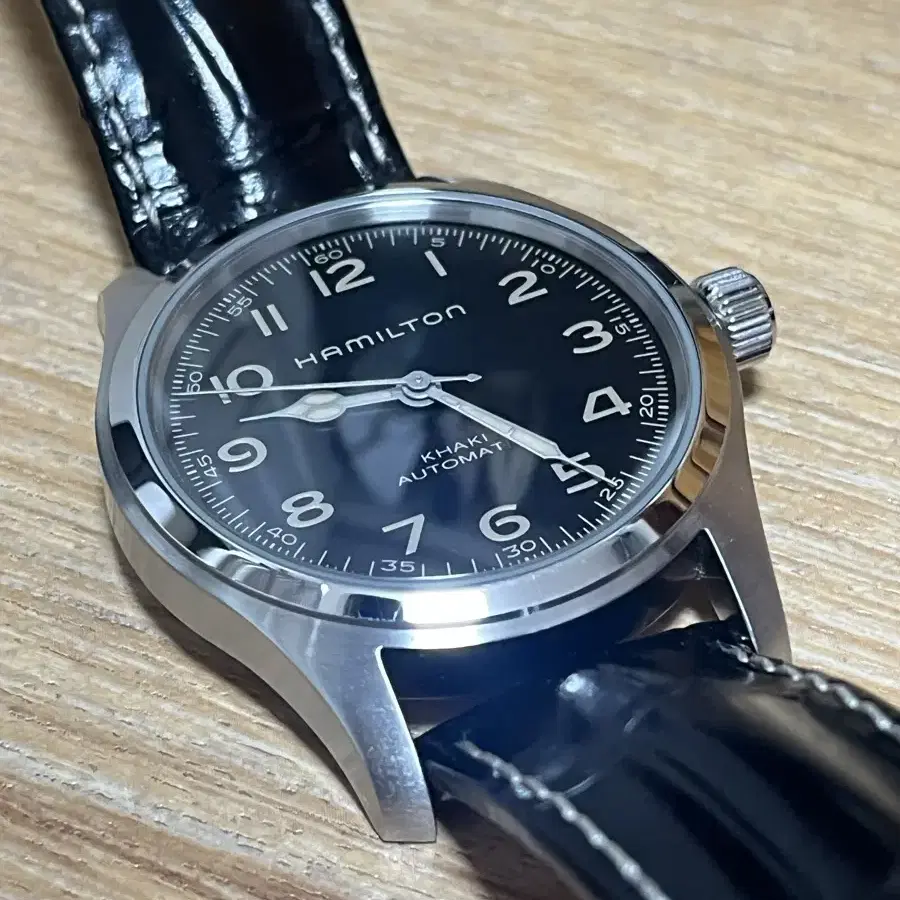 해밀턴 카키필드 머피 42mm