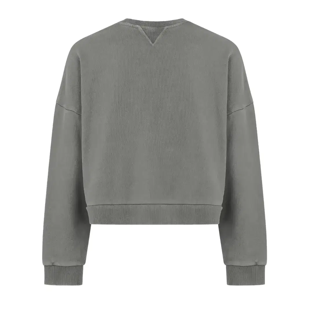 Entire studio Boxy crew sweatshirts