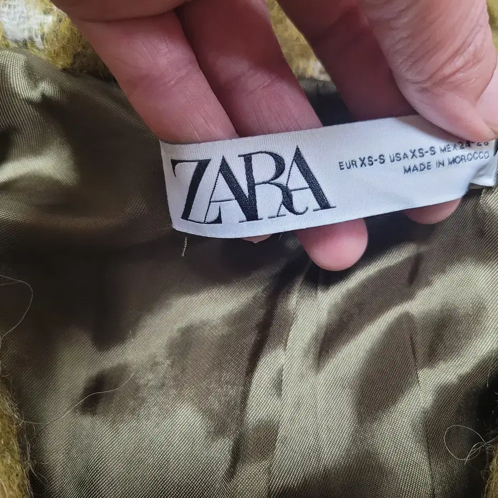 자라(ZARA) 키드모헤어 울코트 55-66