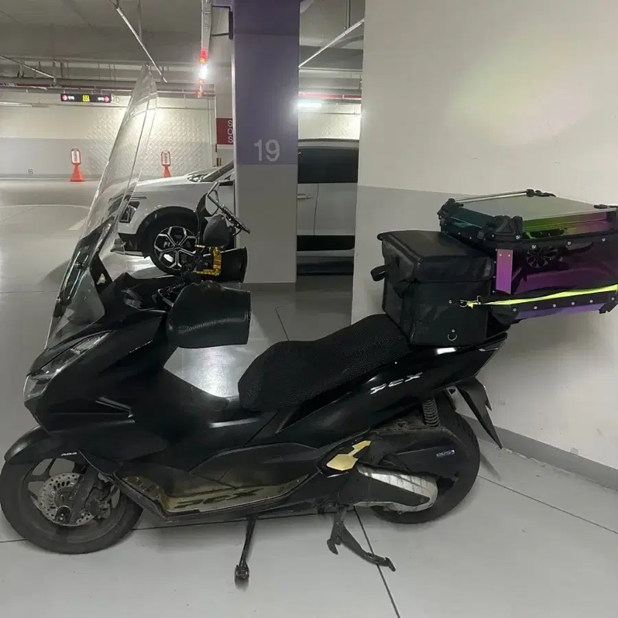 21년식 PCX125 판매합니다