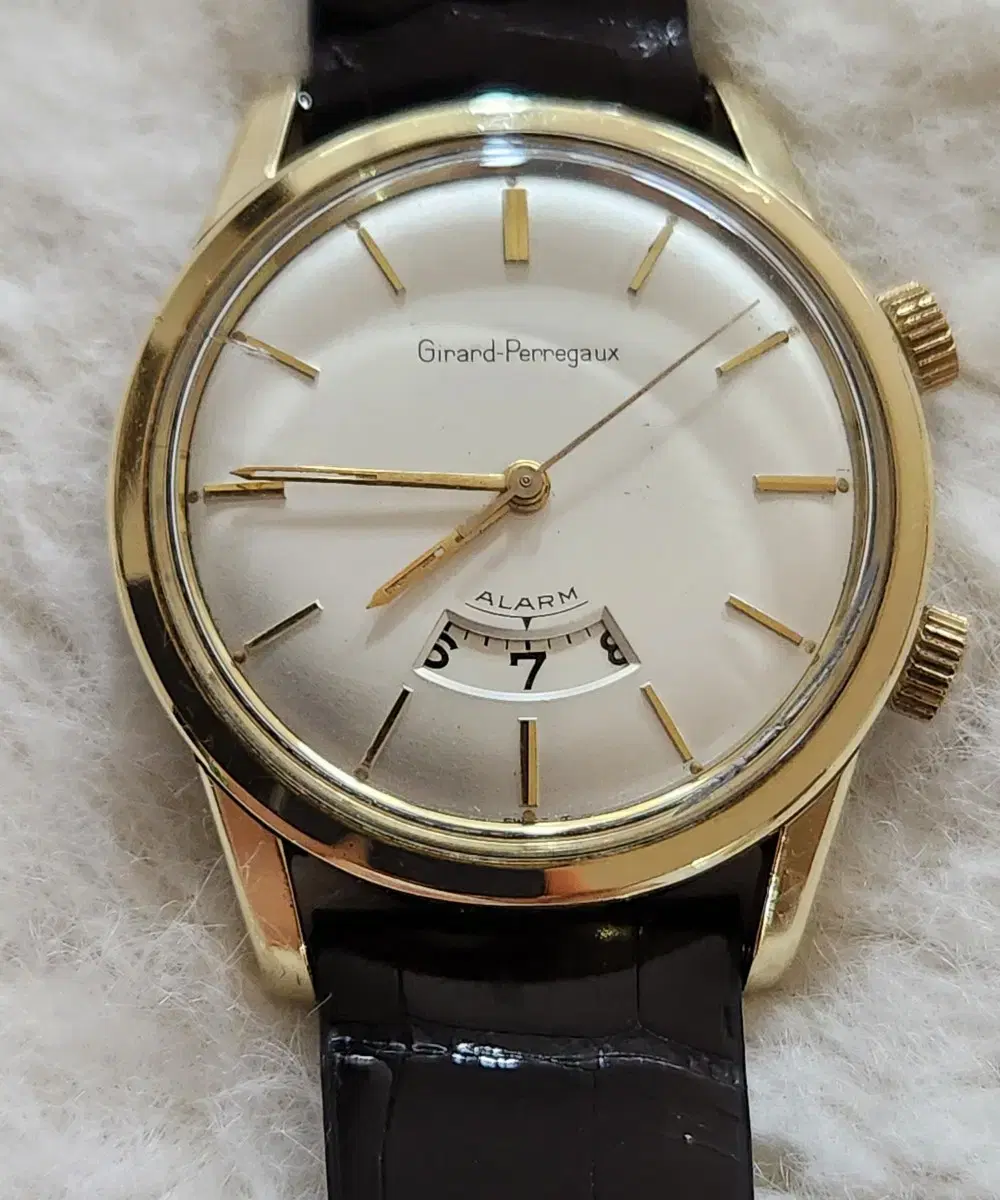 # 213 )  GIRARD PERREGAUX ALARM WATCH