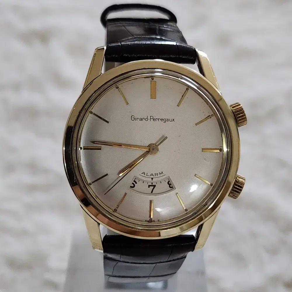 # 213 )  GIRARD PERREGAUX ALARM WATCH