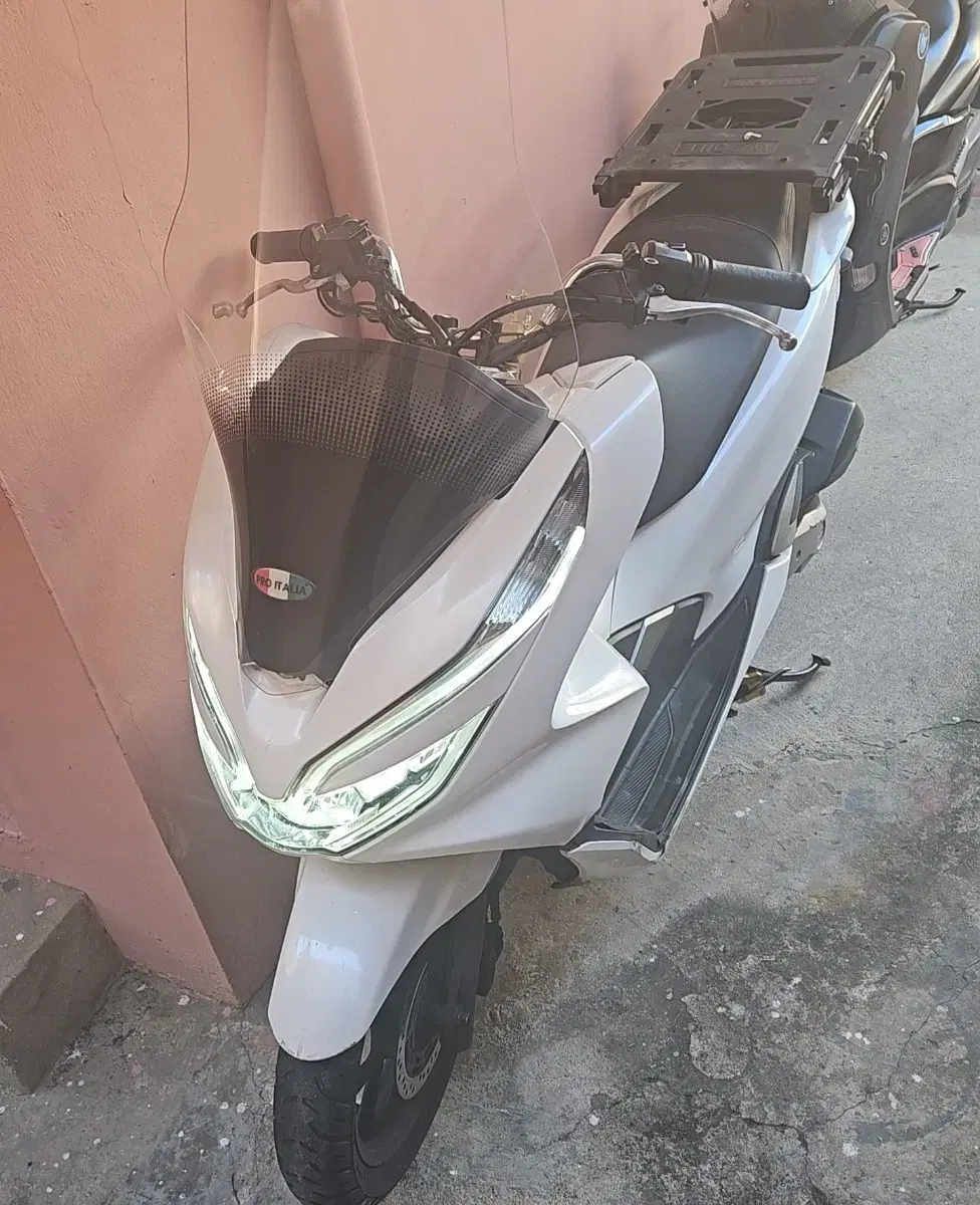 PCX125