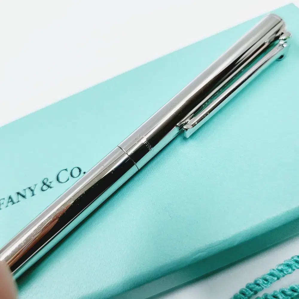 TIFFANY&CO 티파니 이그재큐티브 티클립 리트렉터블 볼펜 A003