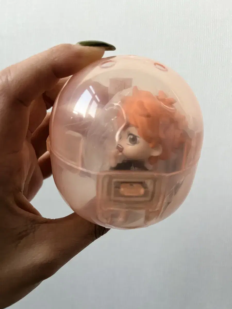 Look behind the haikyuu for the gacha hinata figure