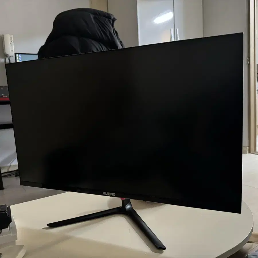 클라인즈 QHD 144hz 모니터(27인치)