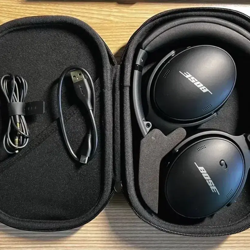 Bose QC45 무선 헤드폰