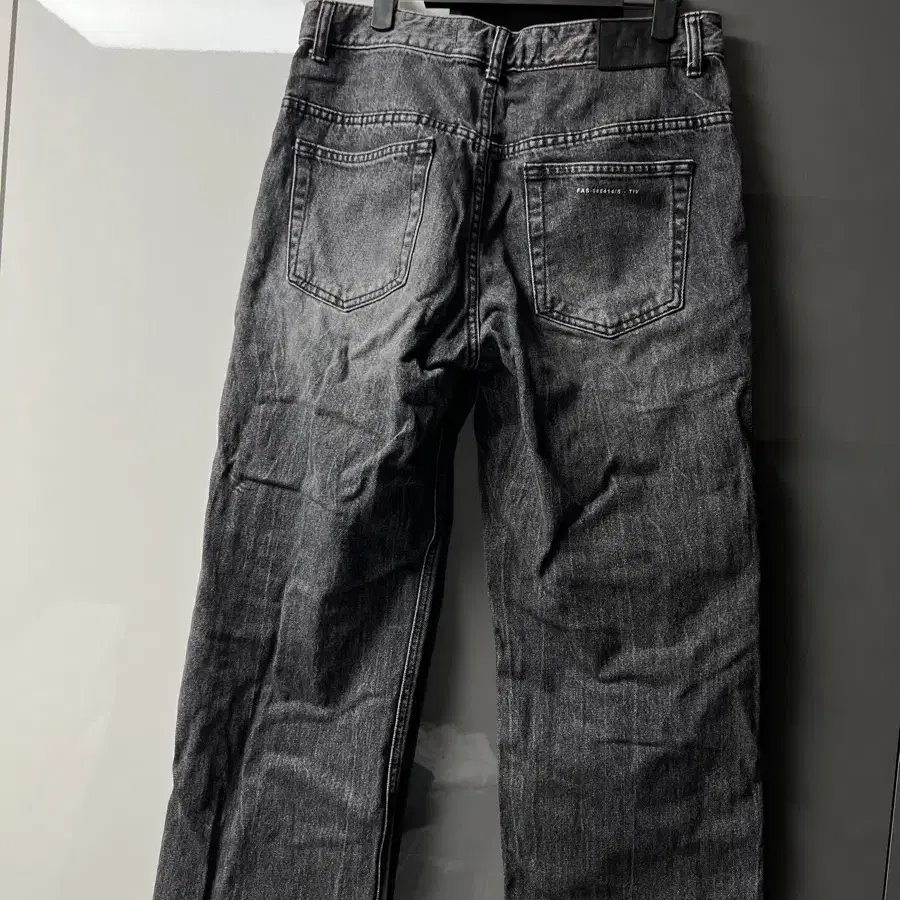 페이탈리즘 Crude wide fit jeans