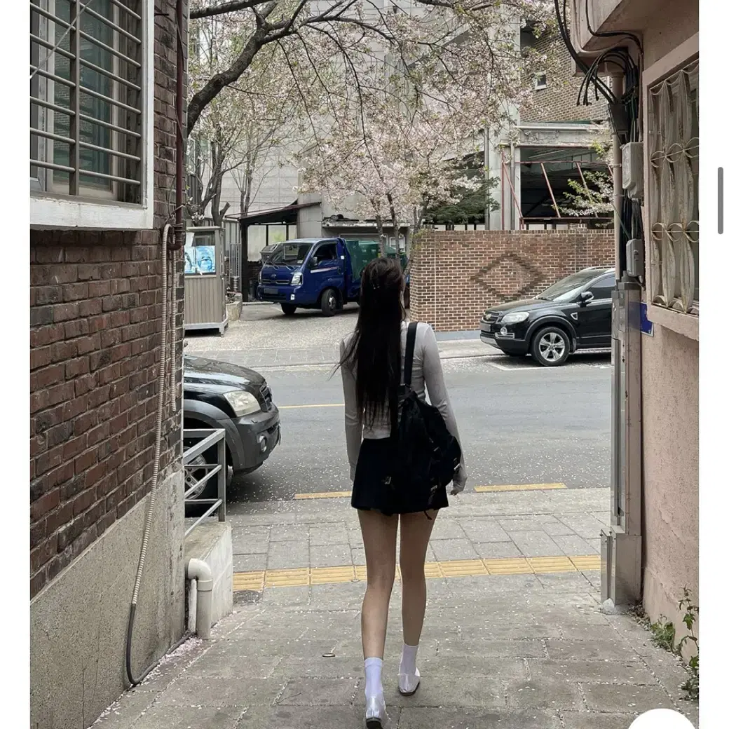 새상품 품절 리브어리 렌디아 아일렛 가디건 그레이시소라 발레코어