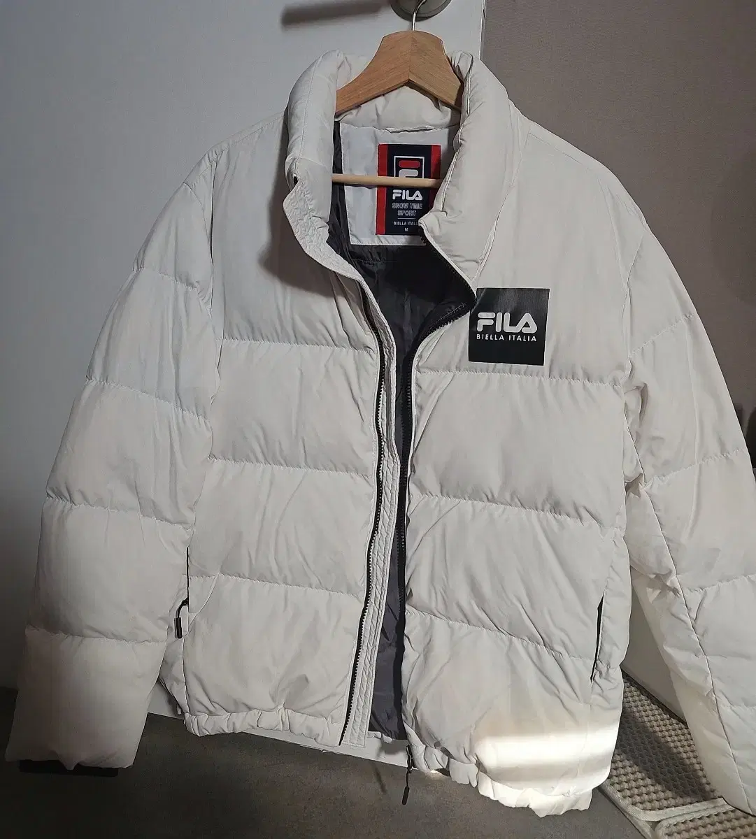 FILA 덕다운 패딩