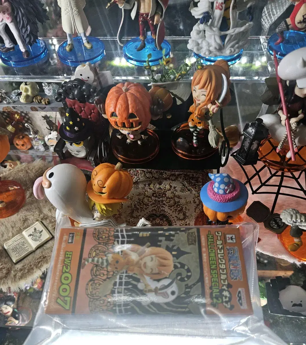 ONEPIECE Wall Call Halloween Nami (Unsealed)