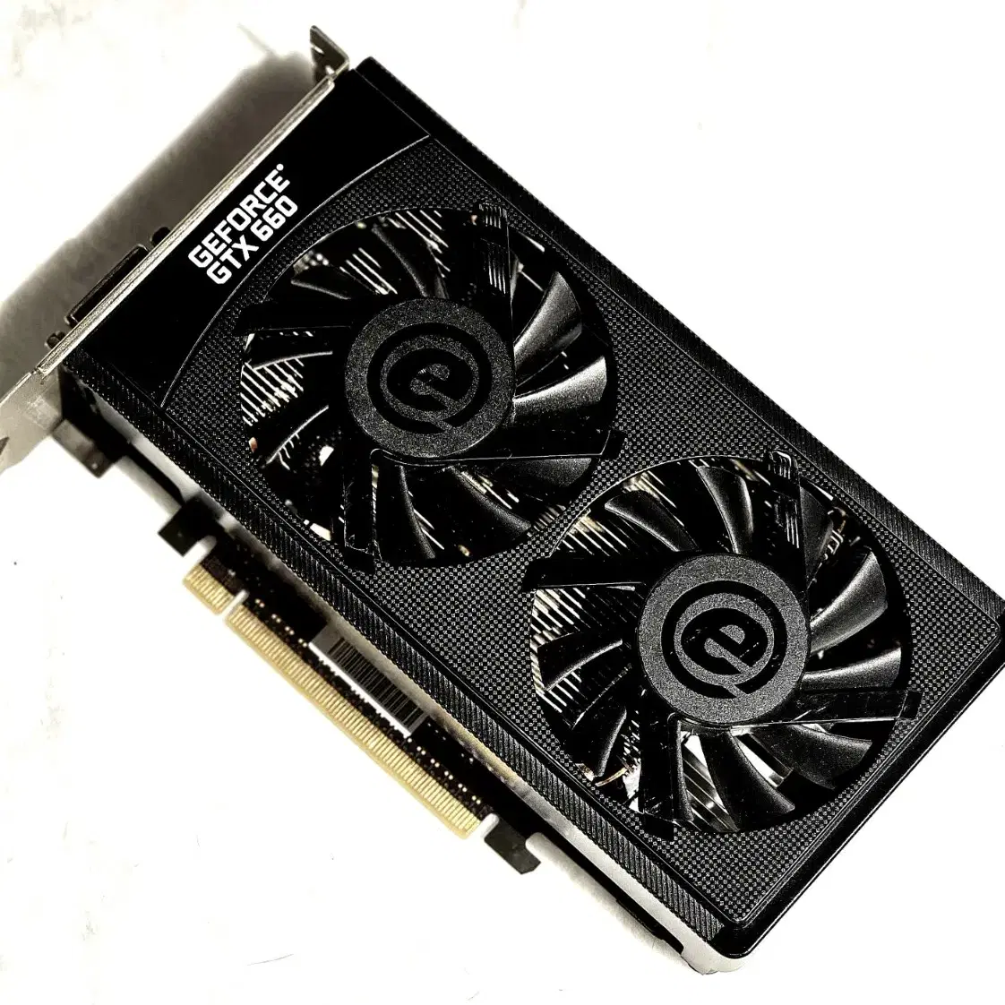 이엠텍 GTX660(2GB) 게이밍 그래픽 팝니다