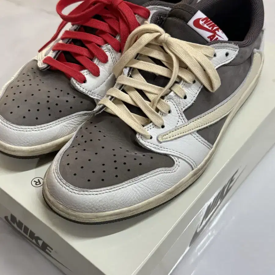 Jordan 1 x Travis Scott Retro Low OG SP