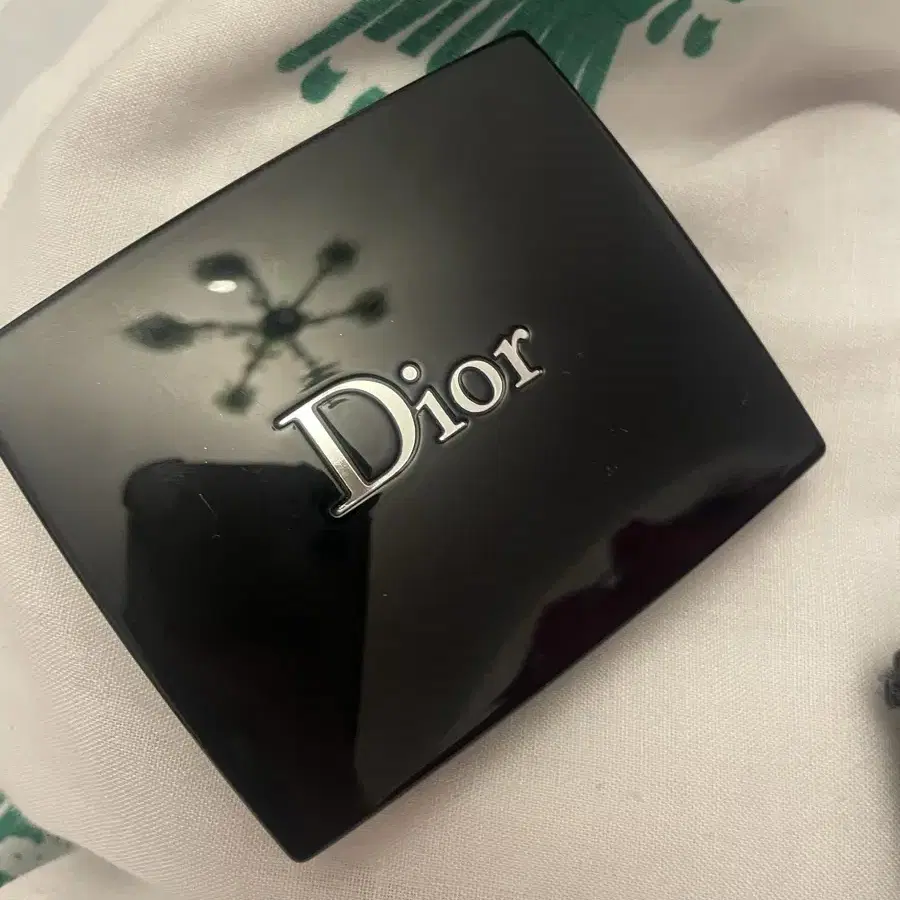 Dior 디올 아이섀도우팔레트 157 마그니파이