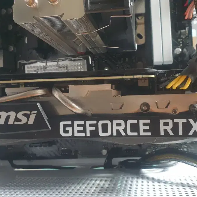 RTX3060TI 의 라이젠 7500f 본체