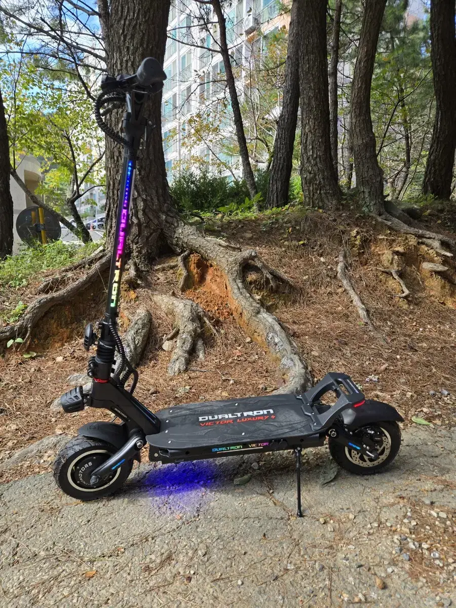 Dualtron Luxury Plus Electric Scooter sells