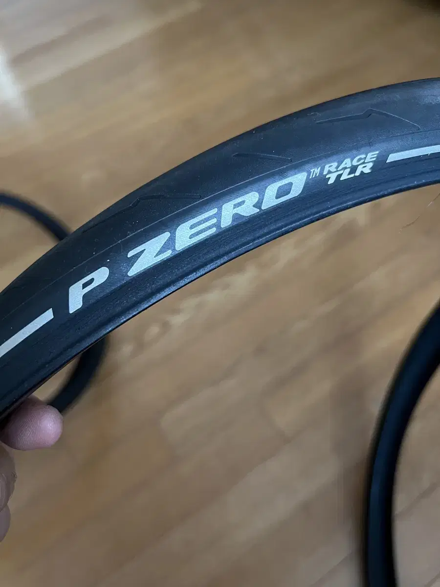 피렐리 P ZERO RACE TLR 700x28c - 2개 ,