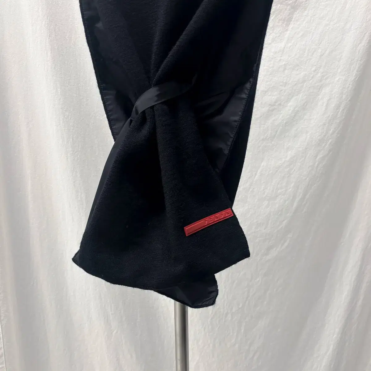 PRADA SPORTS mini pocket muffler 프라다 머플러