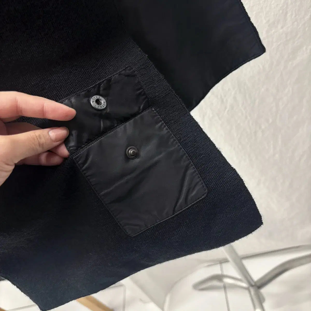 PRADA SPORTS mini pocket muffler 프라다 머플러