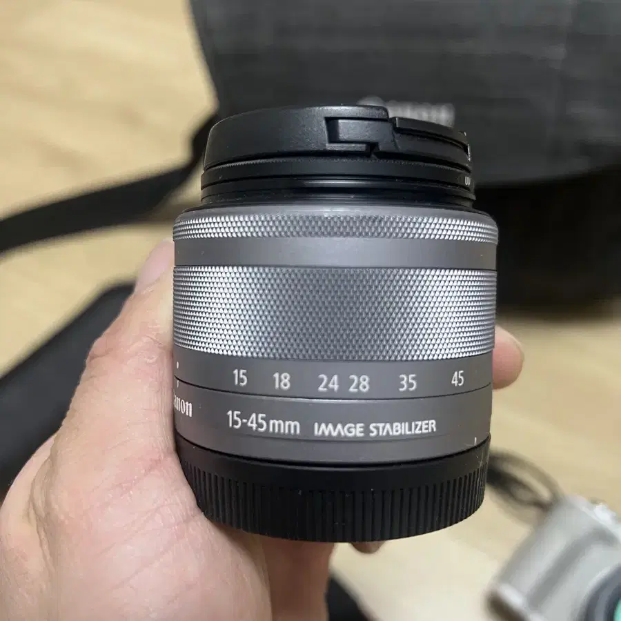 캐논 M50 mark2 15-45mm. 22mm 판매합니다