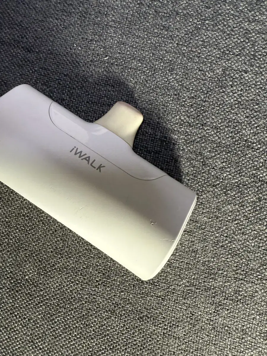 iWalk iPhone Talking Power Bank 8-Pin