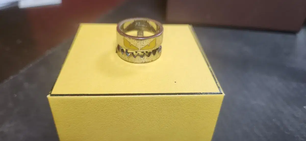 FENDI 펜디 Fendi Bag Bug Ring #펜디,#반지 on Bunjang Global