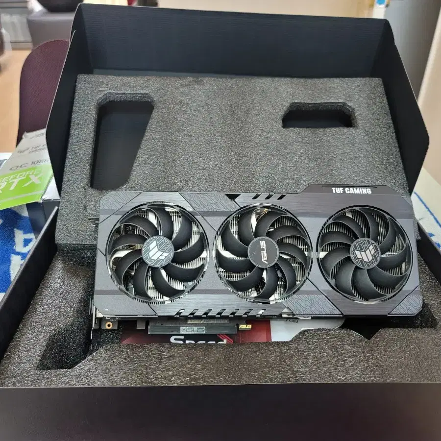 ASUS TUF-RTX3080-O10G-V2-GAMING 판매 합니다~!