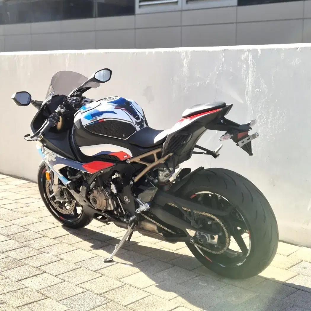 2022년식 2만키로 BMW S1000RR M튜닝 판매합니다.