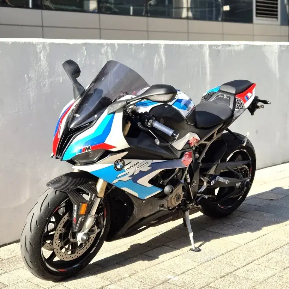 2022년식 2만키로 BMW S1000RR M튜닝 판매합니다.