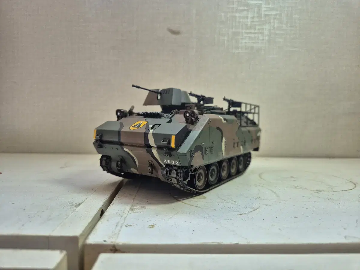 아카데미 1/35 K200A1 프라모델 도색작