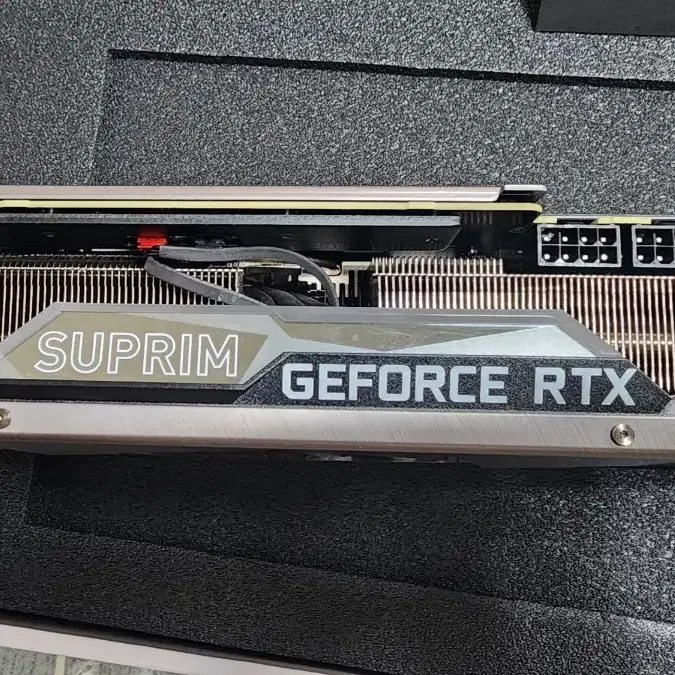 그래픽 3070ti msi suprim