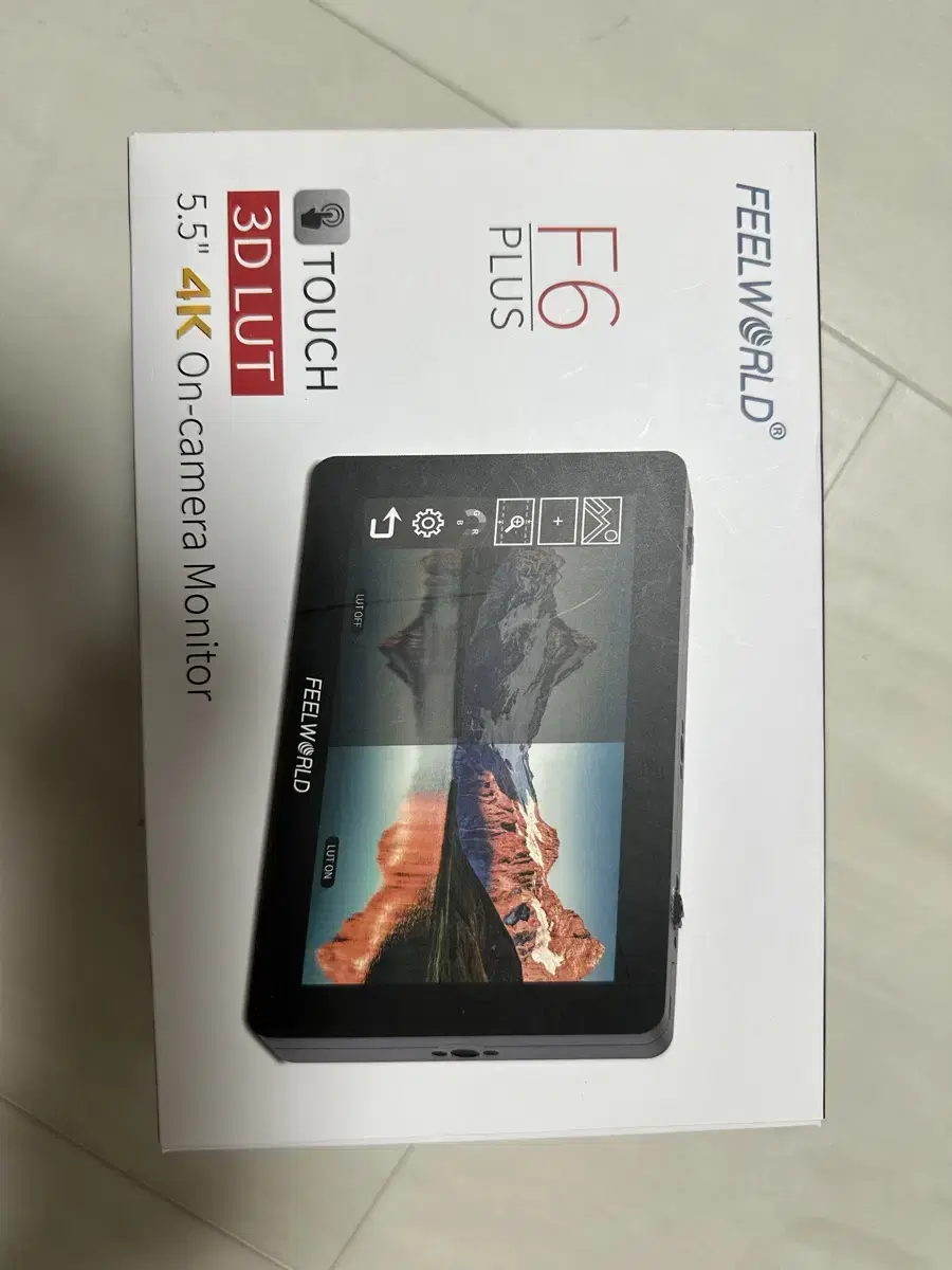 필월드 F6 plus 6인치 프리뷰 모니터