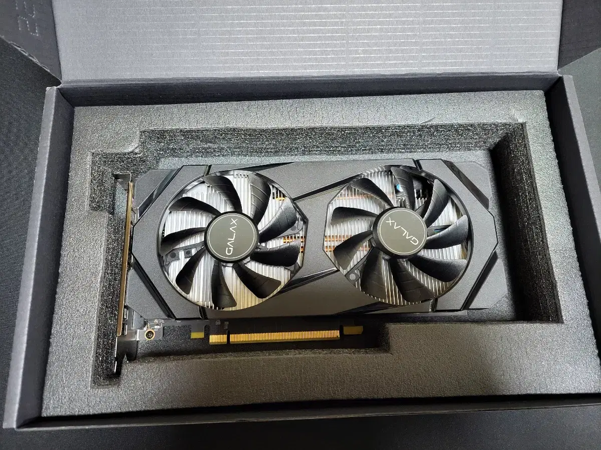 그래픽카드 GALAX GTX 1660TI