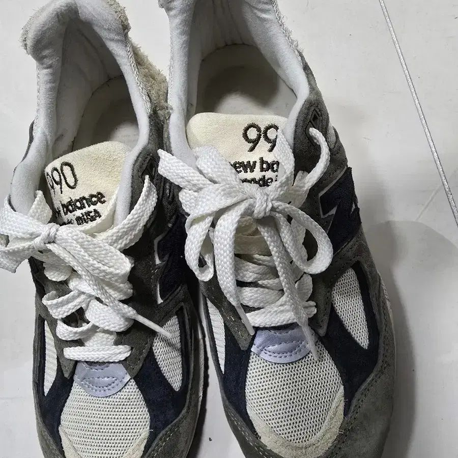 뉴발란스990v2 그레이탄(265사이즈)