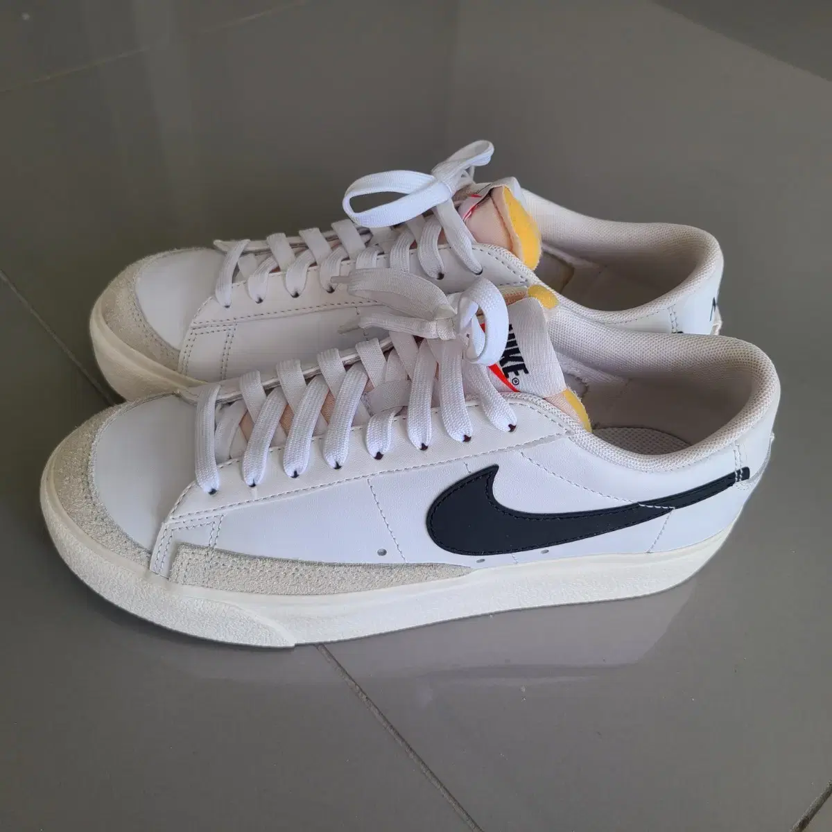 Nike Blazer 255