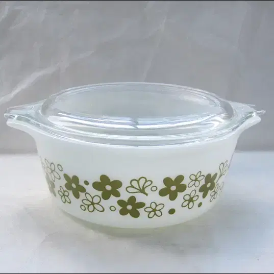 빈티지 pyrex 파이렉스 캐서롤 (약 높이 6cm, 지름 19cm)