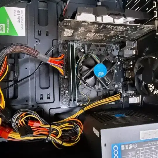 G5400.H310.8G.SSD240G.GTX7500Ti완본체