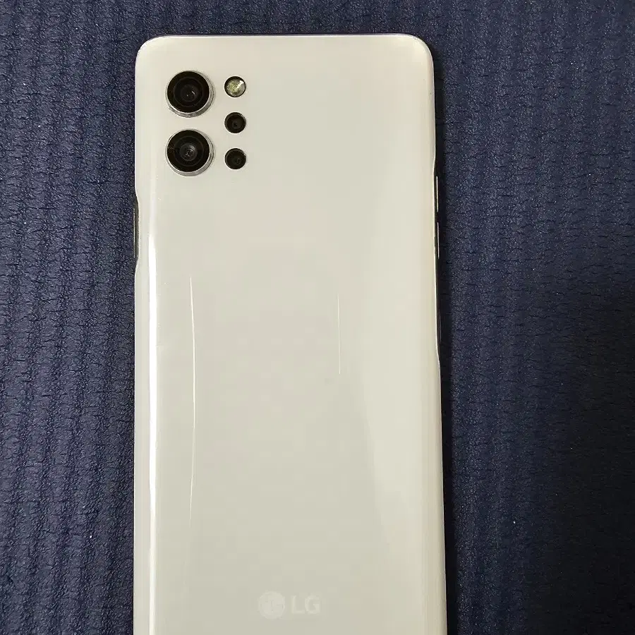 LG Q92 스마트폰 팝니다