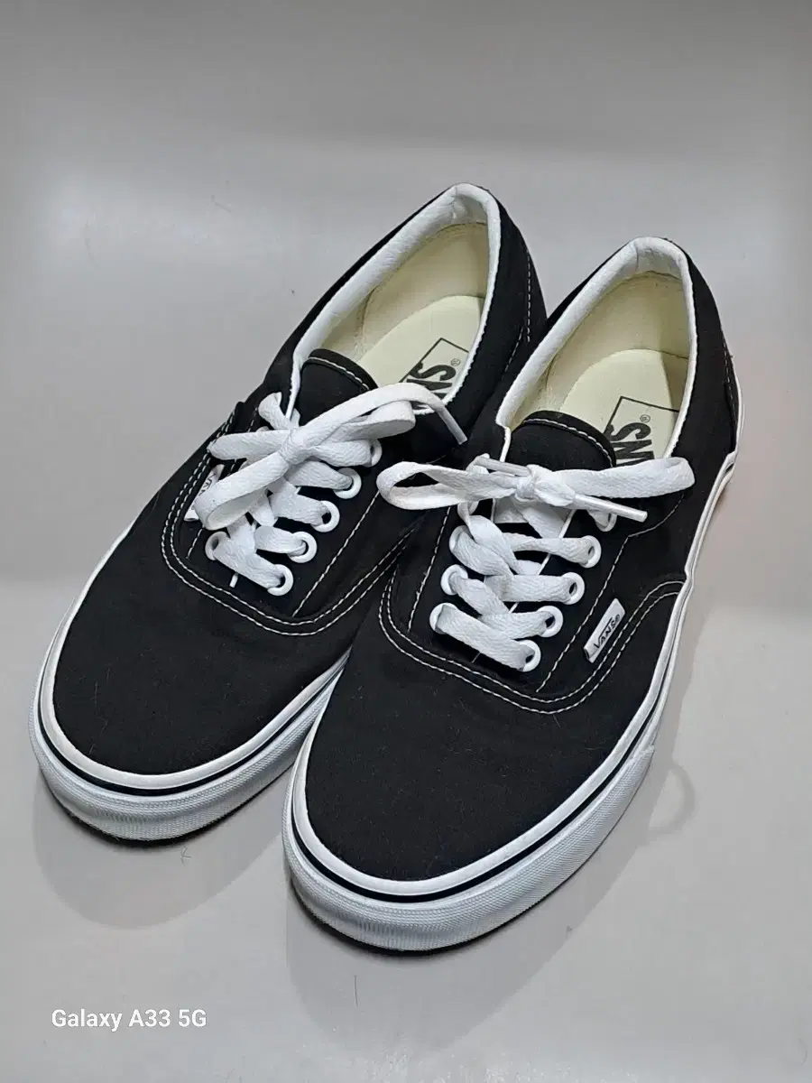 Vans Classic ERA Era (VN000EWZBLK)250