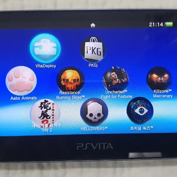 Psvita1005 OLED (A+급, 128G, 게임많음)판매합니다