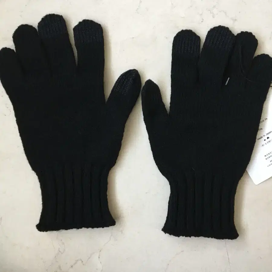 앤드원더 and wander wool knit glove