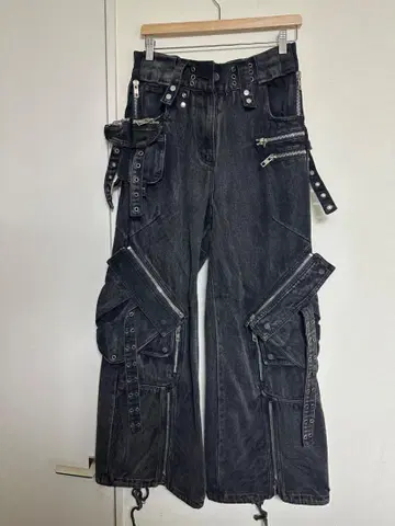 no/faith studios 카고 팬츠 S 사이즈 택 포함