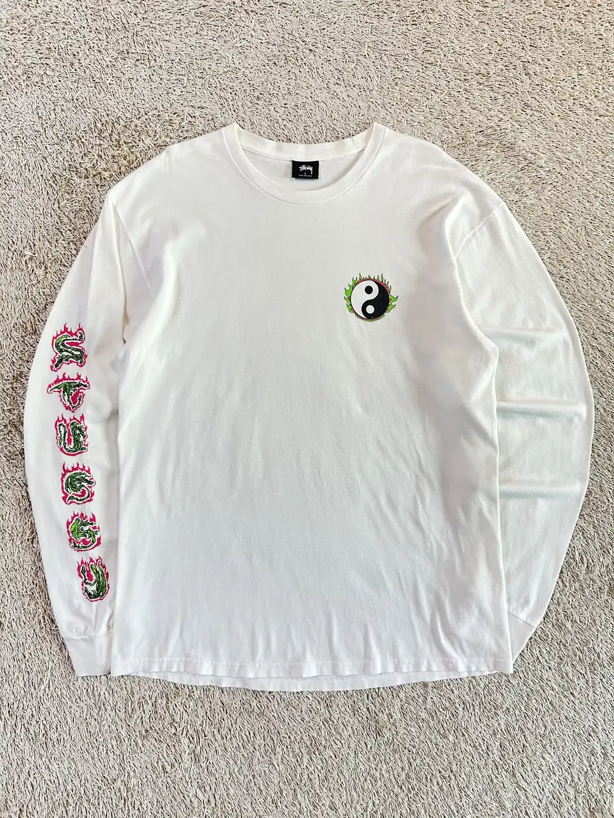 [L] 스투시 STUSSY YIN YANG FIRE 롱슬리브 화이트